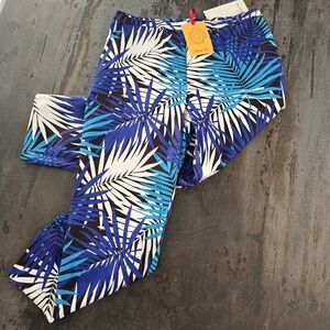 NWT Ruby Rd. Blue & White Tropical-Print Cropped Pants Womens Size 6